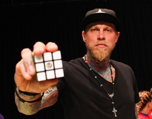 Chris Birdman Andersen cube competition